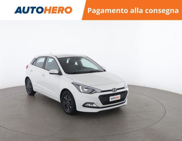 HYUNDAI i20 1.2 84 CV 5 porte Blackline