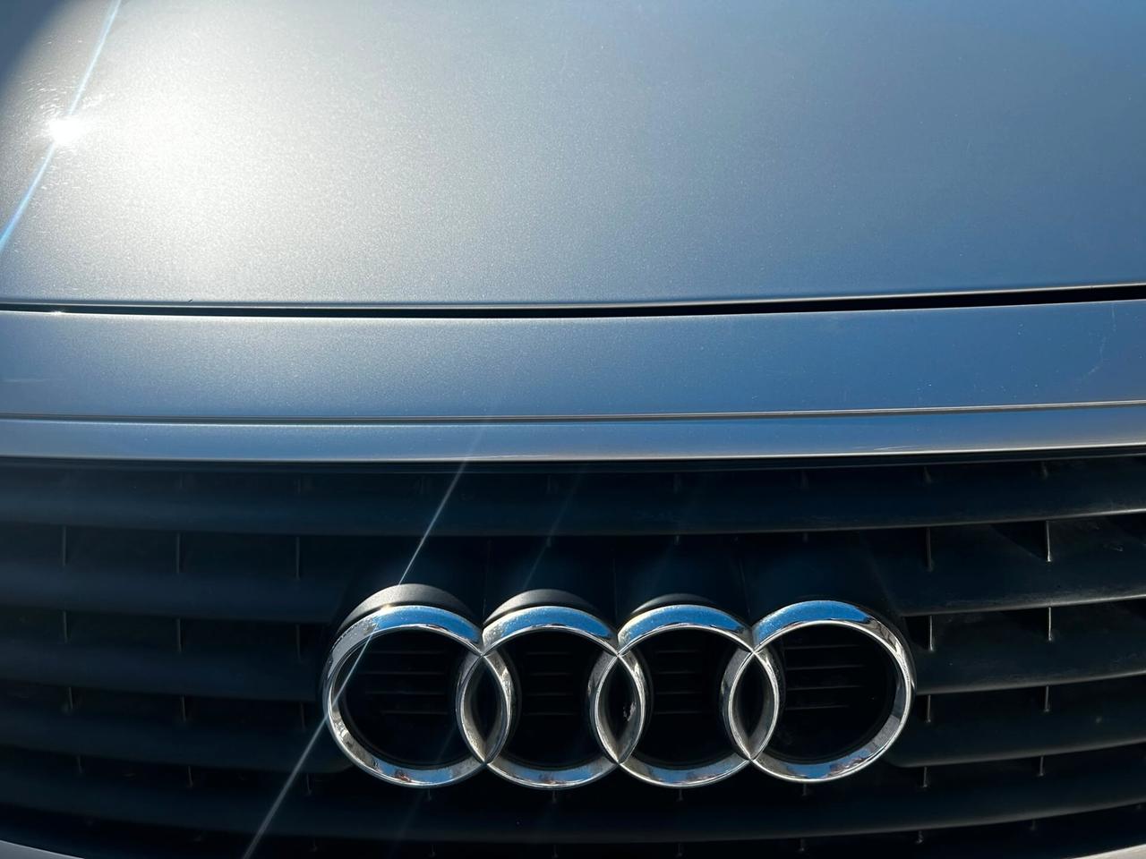 Audi TT Roadster 1.8 T 20V 179 CV cat