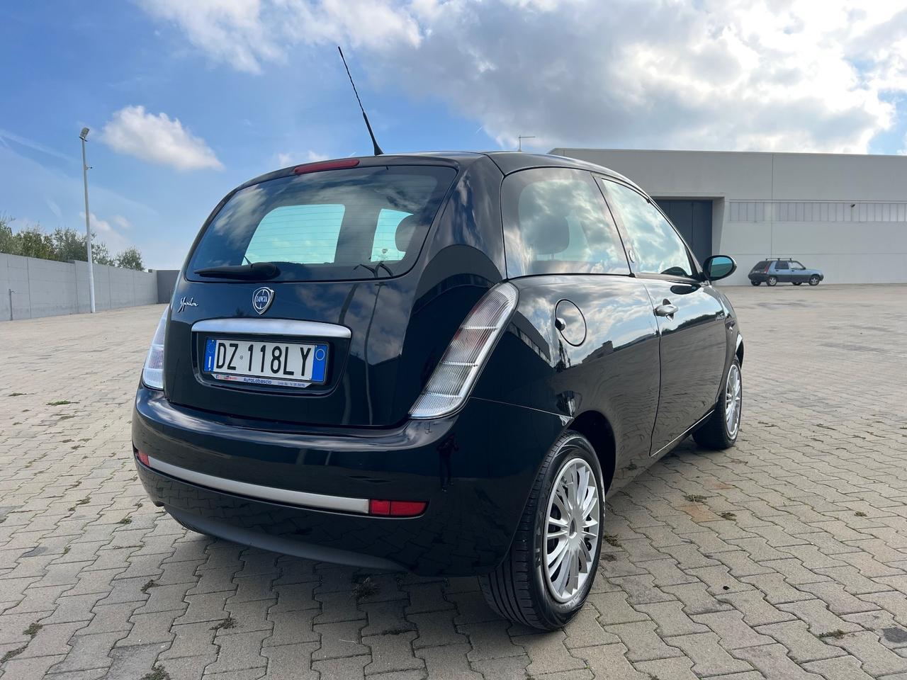 Lancia Ypsilon 1.4 GPL Ecochic Platino - 2009