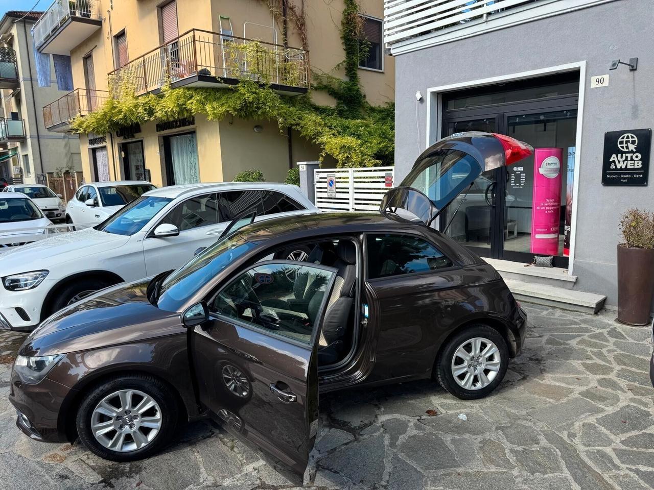AUDI A1 1.2 TFSI ATTRACTION NEOPATENTATI