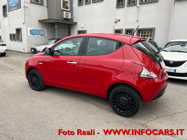 LANCIA Ypsilon 1.0 FireFly 5p S&S Hybrid Ecochic Silver PROMO