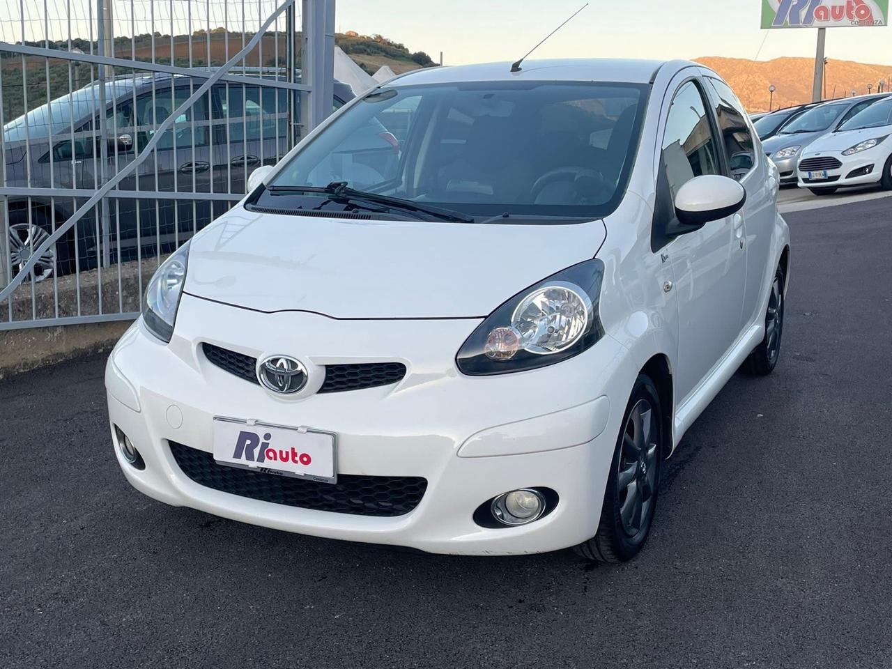 Toyota Aygo 1.0 5 porte