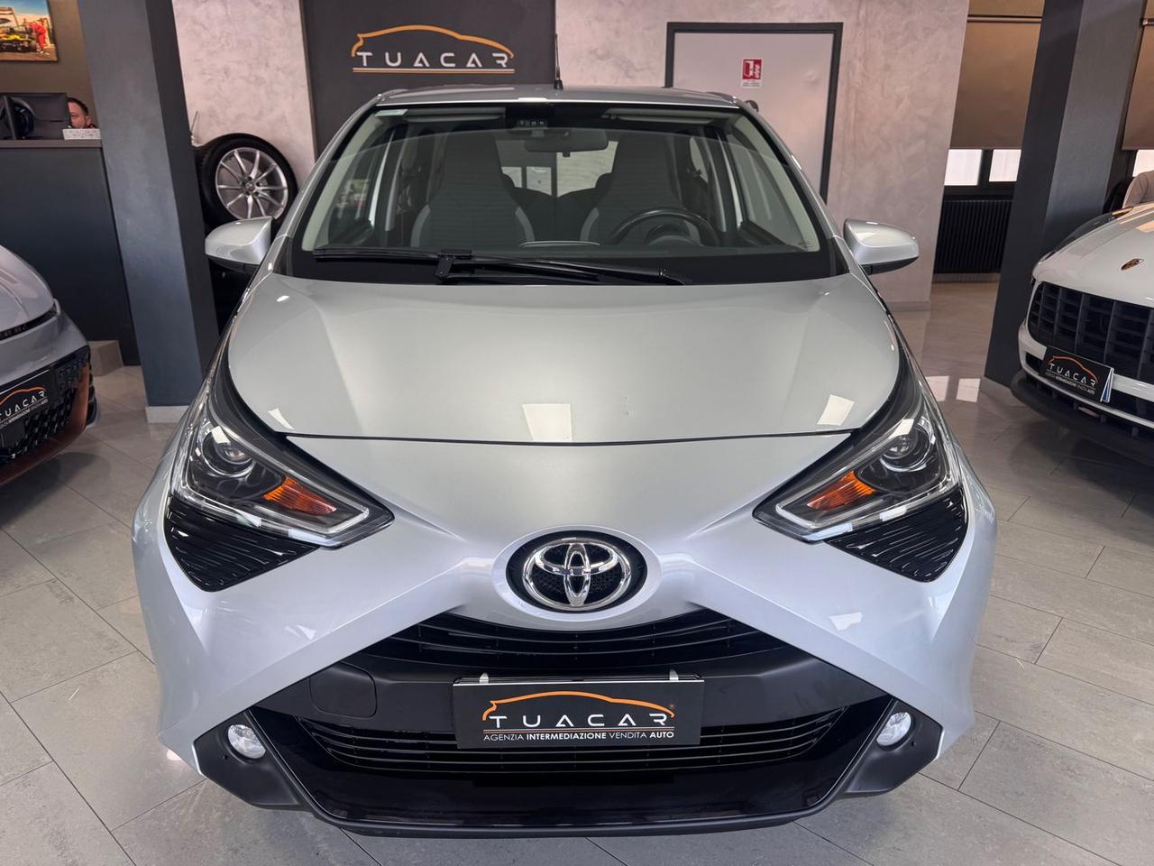 Toyota Aygo X Play Connect 1.0 VVT-i #8919