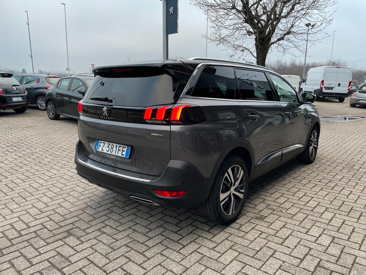 Peugeot 5008 BlueHDi 130 S&S EAT8 GT Line