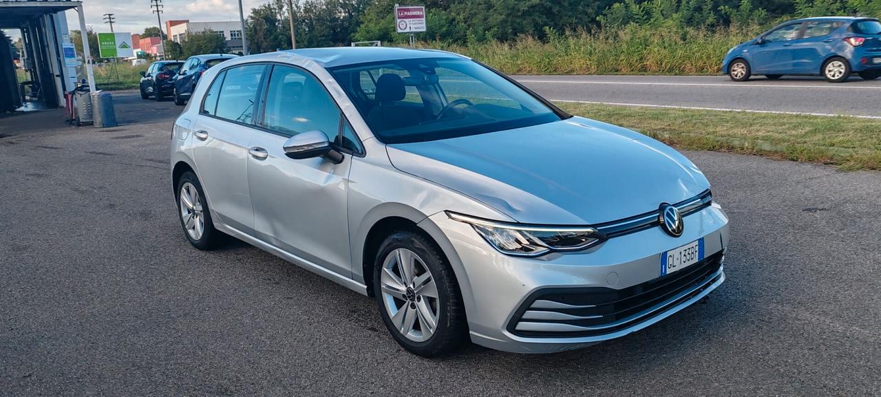 Volkswagen Golf 1.0 TSI EVO Life