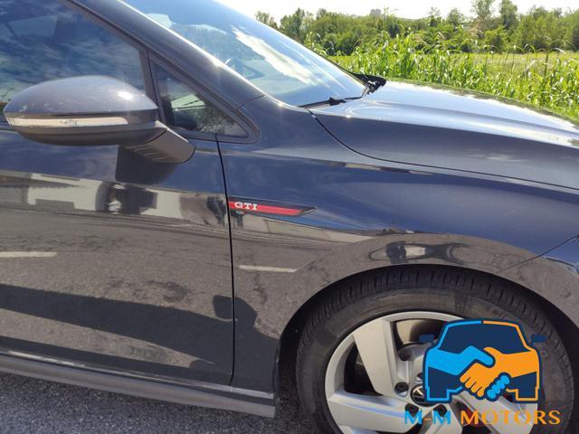 VOLKSWAGEN Golf 2.0 TSI GTI DSG