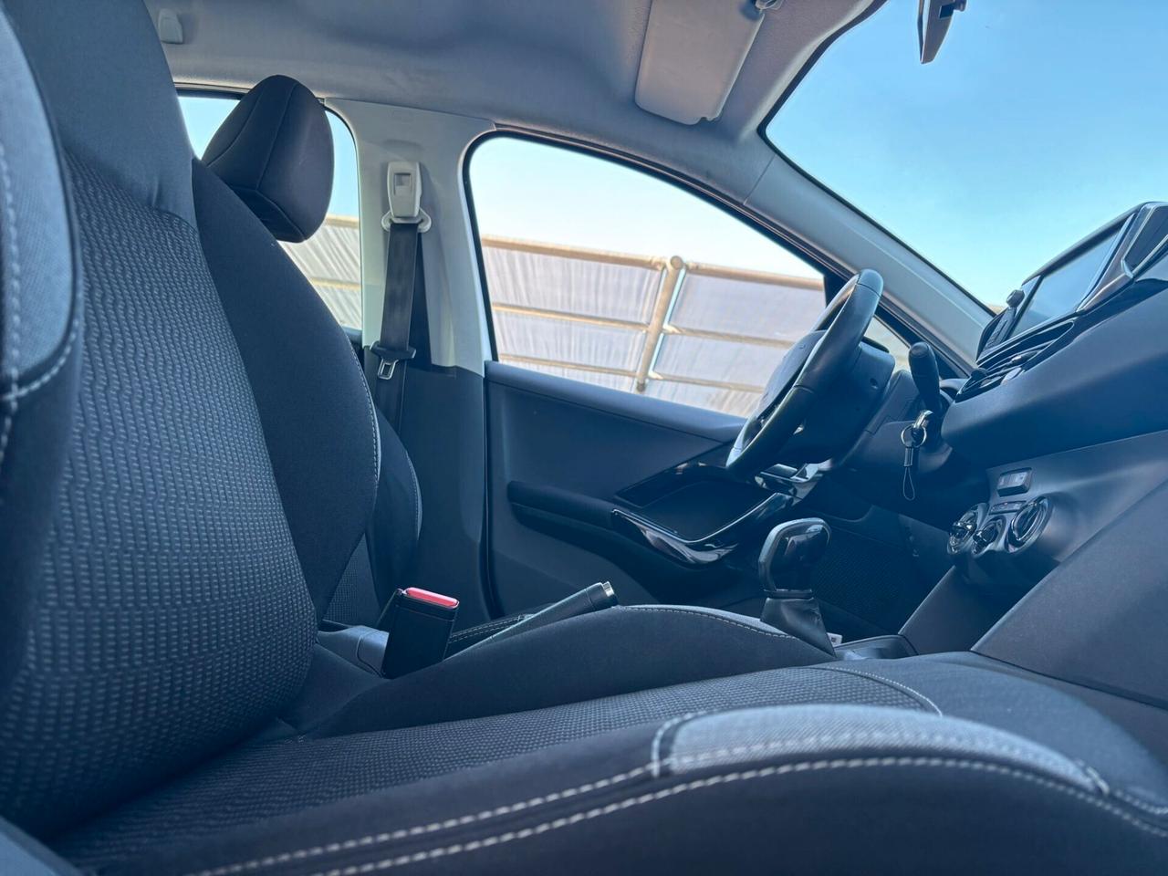 Peugeot 208 ACTIVE PureTech 82 5 p. UNICO PR.