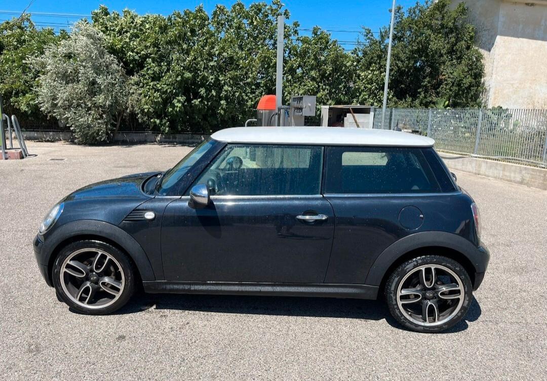 Mini Cooper D 110cv