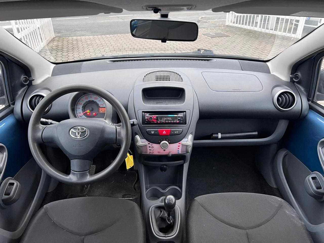 Toyota Aygo 1.0 12V VVT-i 5 porte