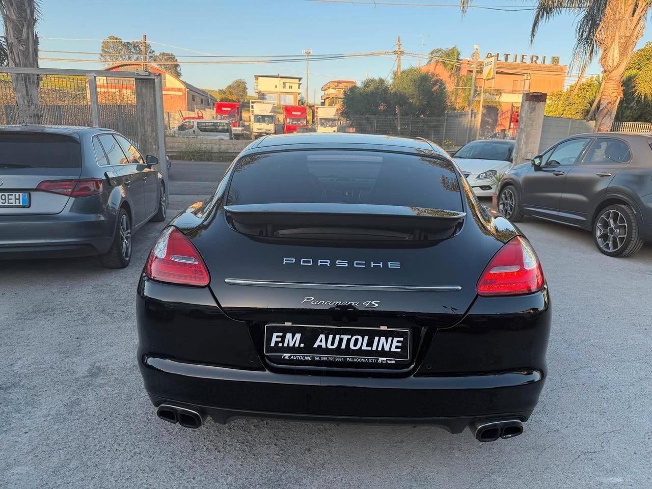 Porsche Panamera 4.8 4S PDK 2010