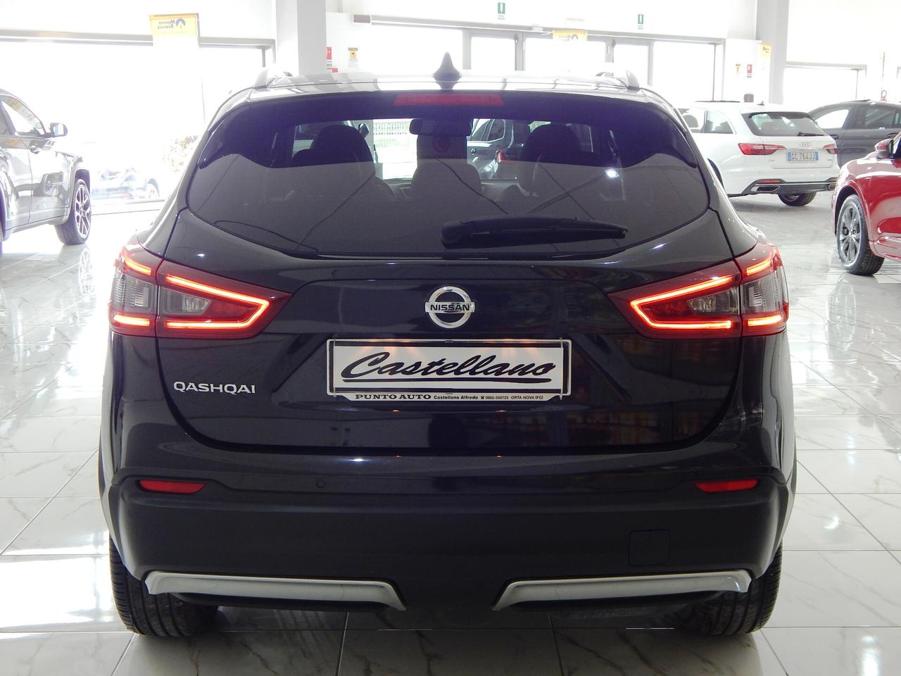 Nissan Qashqai 1.5 dci Tekna 115cv dct TETTO-NAVI-PELLE-RADAR-LED