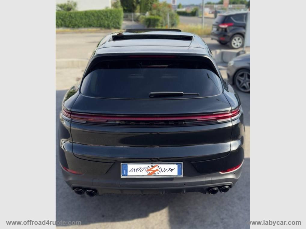 PORSCHE Cayenne 3.0 V6
