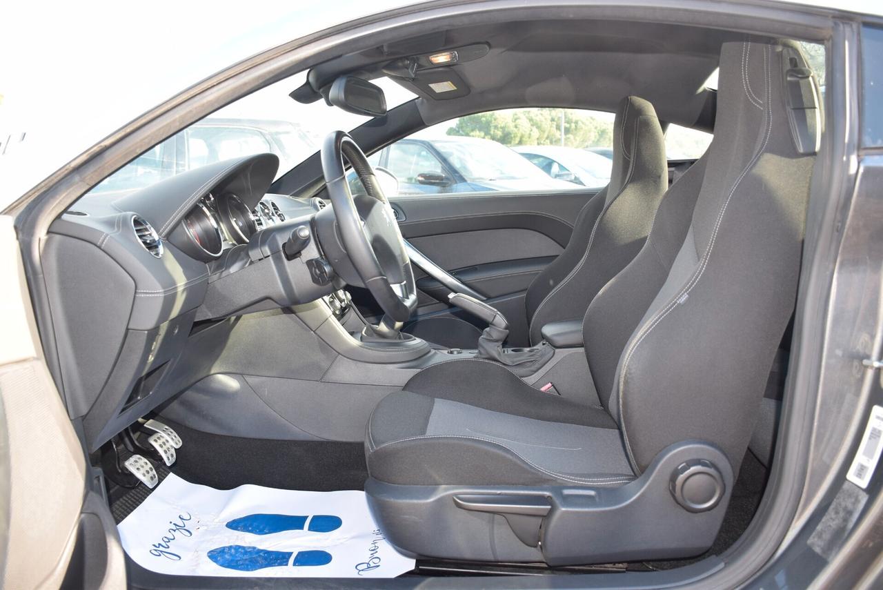 Peugeot RCZ 2.0HDi 163CV 4POSTI-UNICO PROPRIETARIO SENSORI CRUISE BT