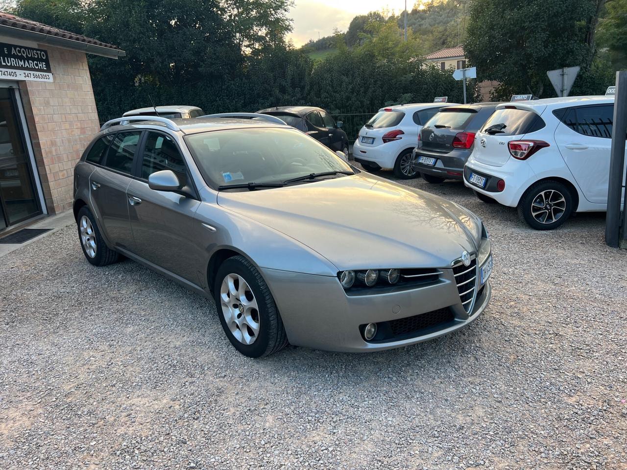 Alfa Romeo 159 1.9 JTDm 16V Sportwagon Distinctive
