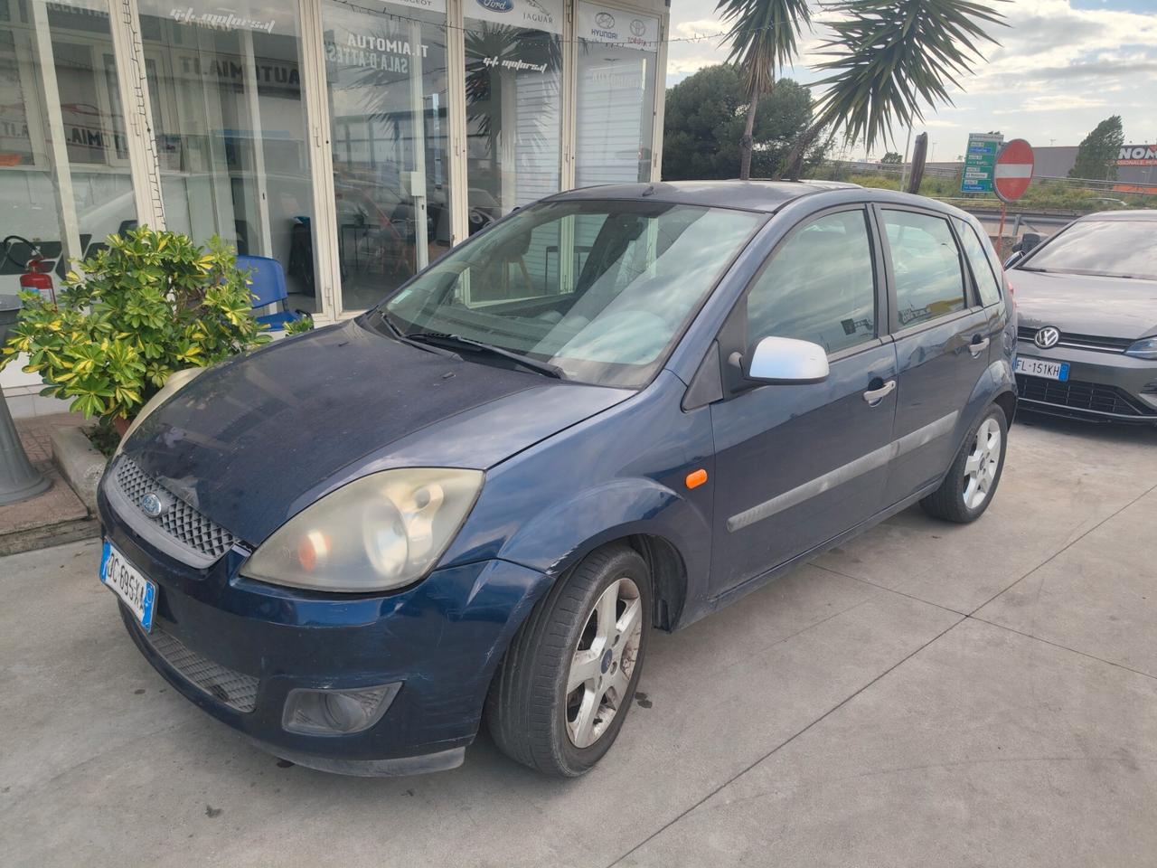 Ford Fiesta 1.2 16V 5p. Ghia