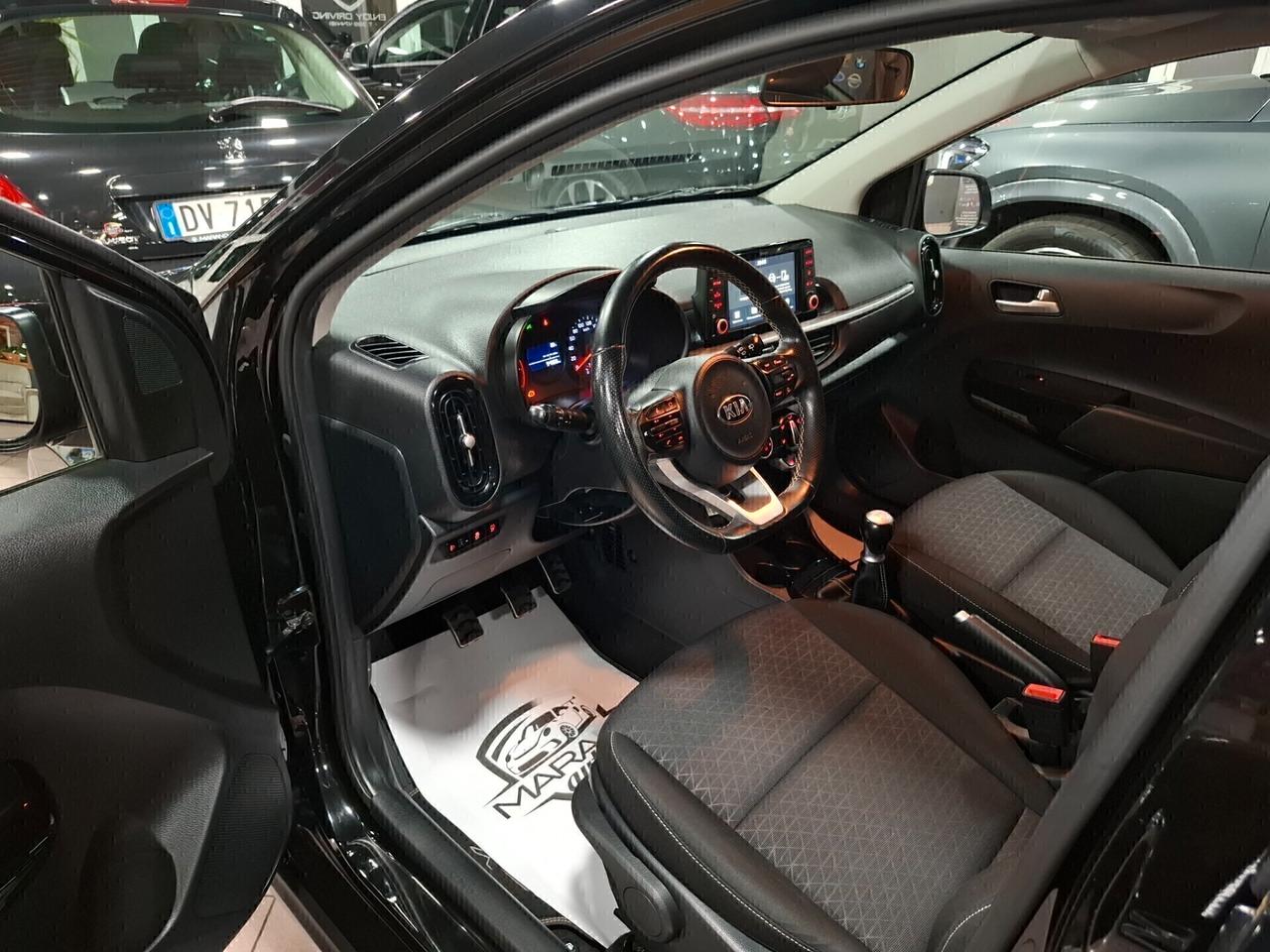 Kia Picanto 1.0 X Line Neopatentati