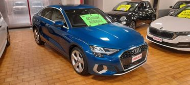 AUDI A3 Sedan 30 TDI S tronic Business Advanced 18"