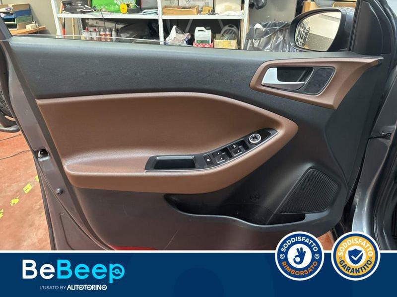 Hyundai i20 5P 1.2 LOGIN ECONEXT 84CV