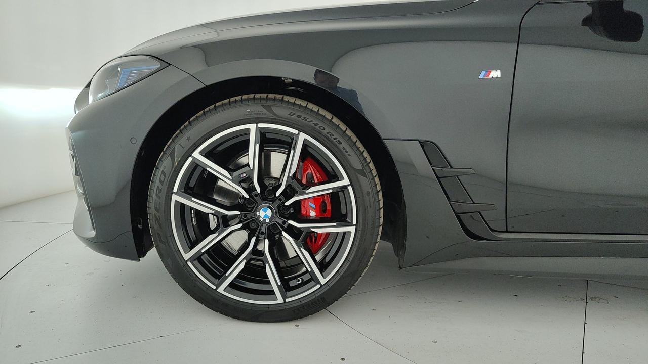 BMW Serie 4 G26 LCI 2024 Gran Coupe - 420d Gran Coupe mhev 48V xdrive MSport Pro auto