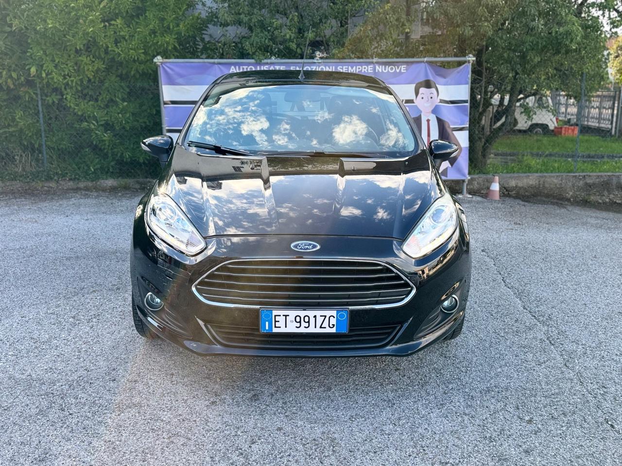 Ford Fiesta 1.5 TDCi 75CV 5 porte Titanium