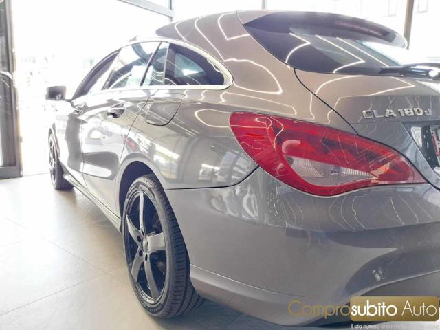 MERCEDES-BENZ CLA 180 d Automatic (Garanzia 12 Mesi)