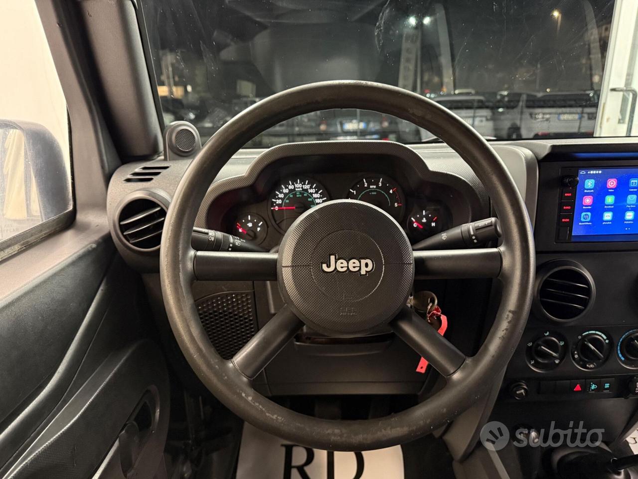 Jeep Wrangler 2.8 Unlimited CRD DPF Sport cabrio T