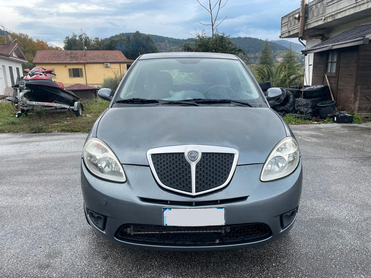 LANCIA YPSILON 1.3MJT ARGENTO 75cv