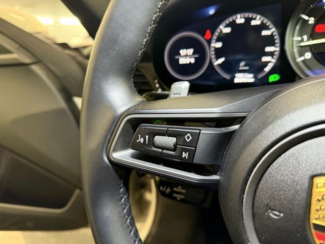 PORSCHE 911 Carrera 4 / CHRONO / TAGLIANDI UFFICIALI PORSCHE