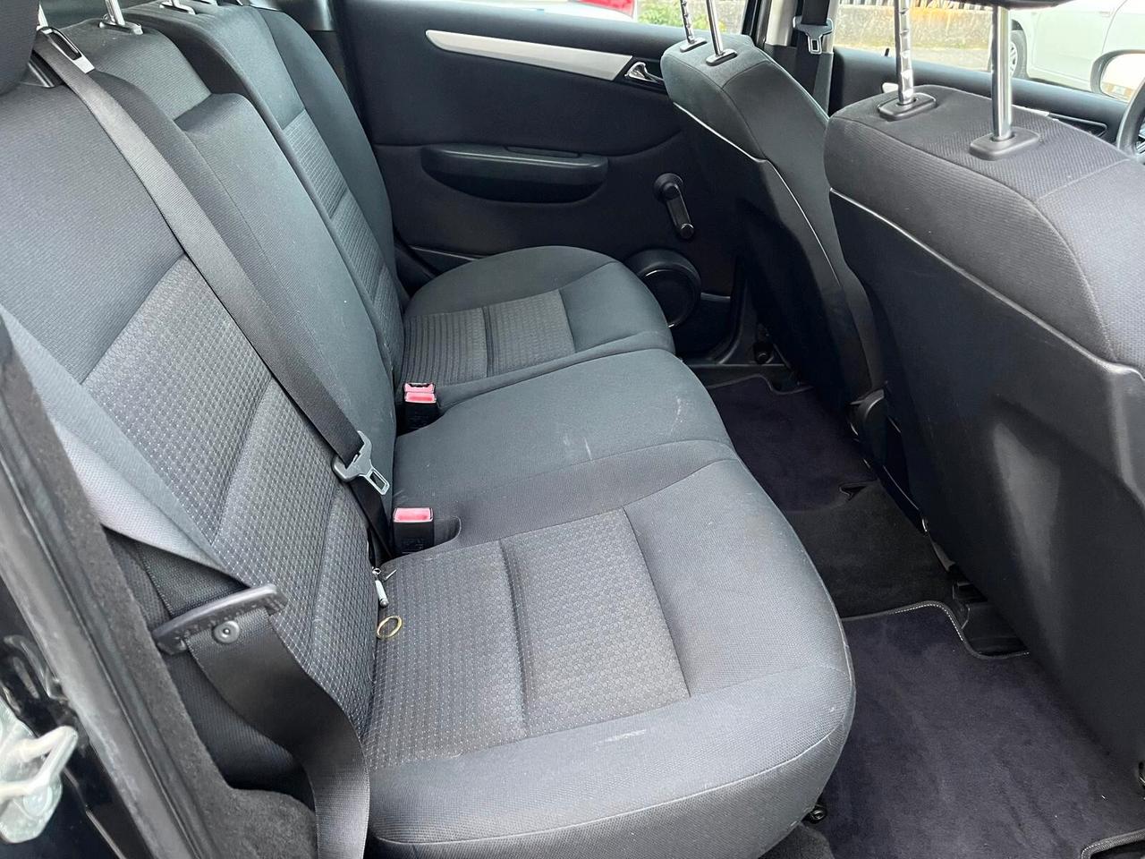 Mercedes-benz B 180 CDI **CAMBIO PROBLEMATICO**