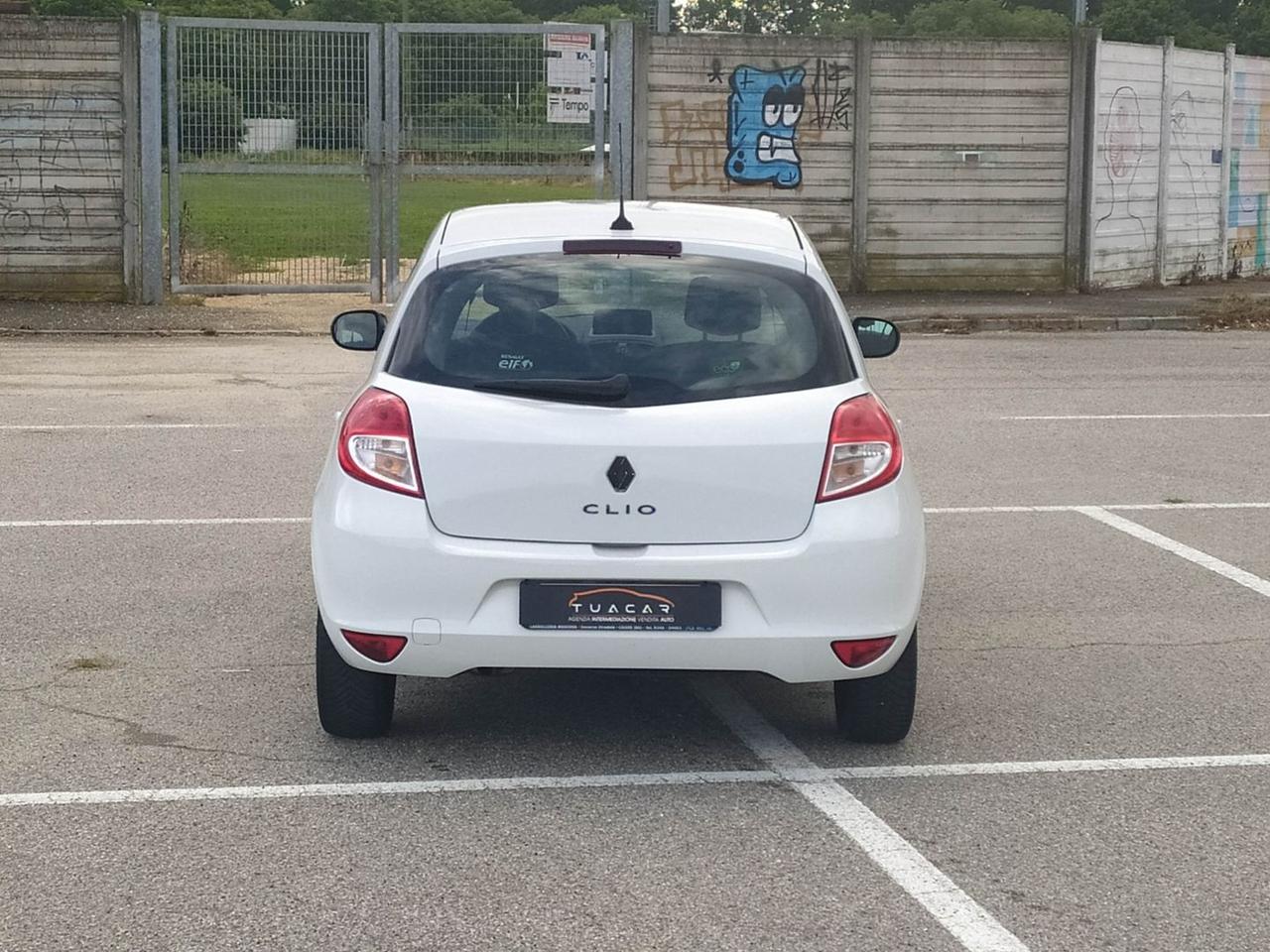 Renault Clio 20th Anniversary 1.2 16V 75cv #10789