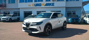 Alfa Romeo Junior 1.2 ibrida Speciale 145cv edct6