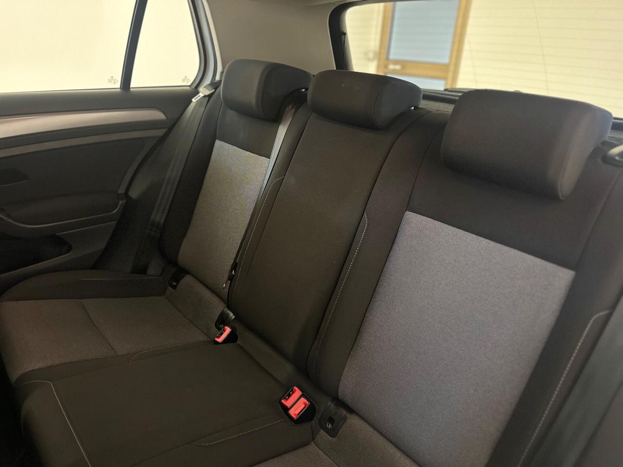 Volkswagen Golf 1.6 TDI 90 CV 5p. Trendline NEOPATENTATI