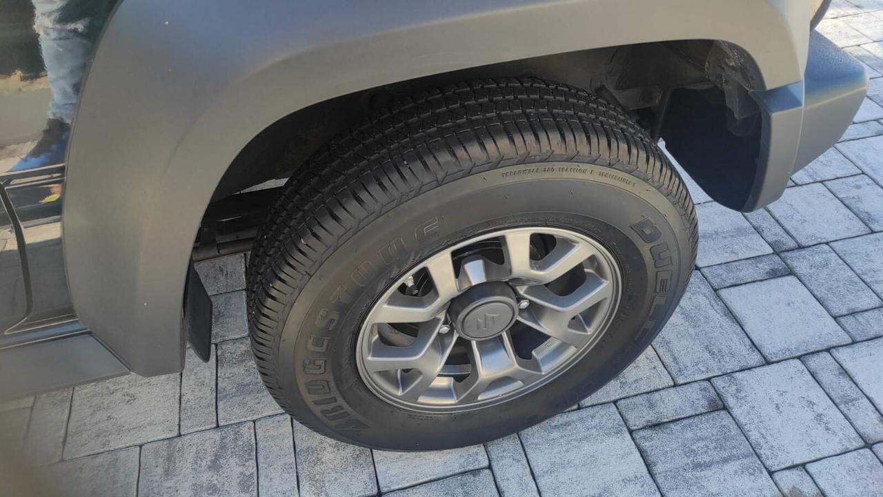 SUZUKI JIMNY 4X4 RIDOTTE 4 POSTI GANCIO TRAINO