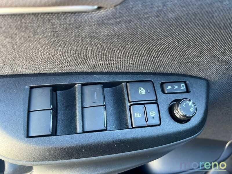 Toyota Yaris Cross 1.5h Lounge fwd 130 CV e-cvt