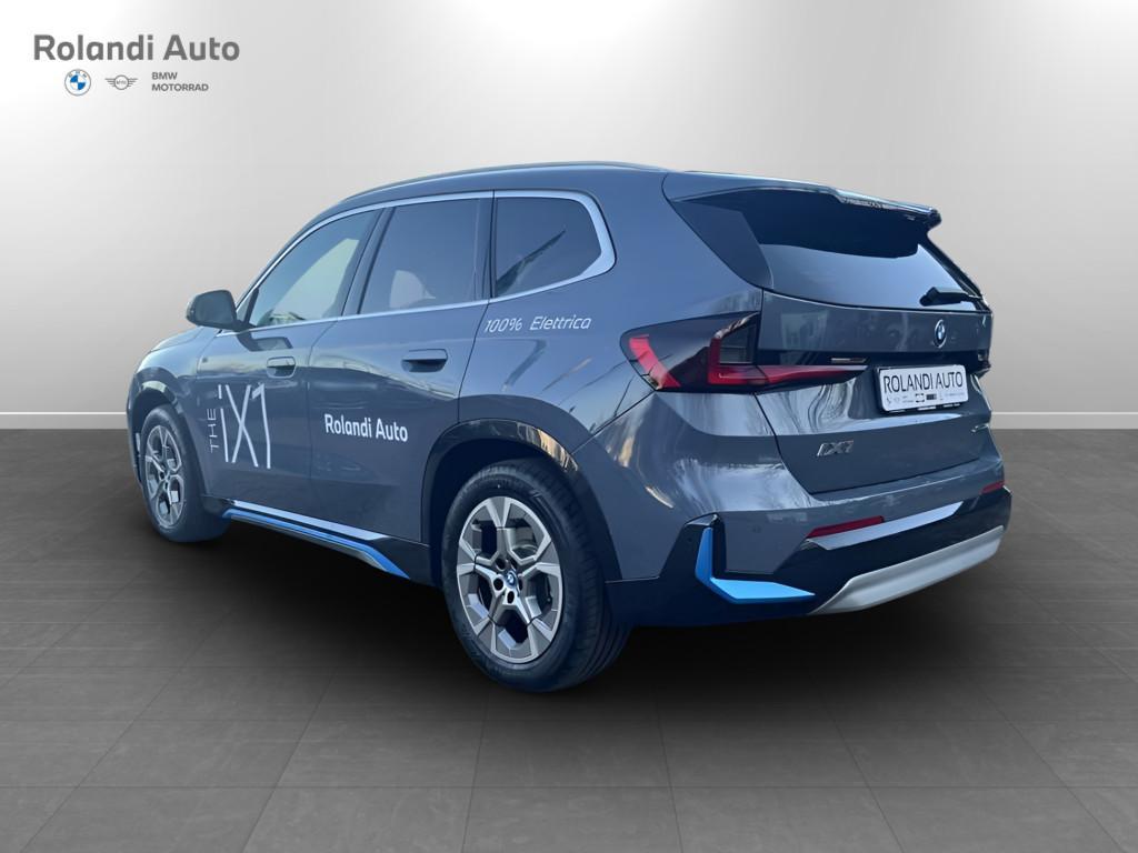 BMW iX1 30 xLine xDrive