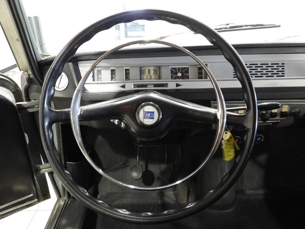Lancia Beta Montecarlo Coupe FULVIA 2C BERLINA TIPO 818.100