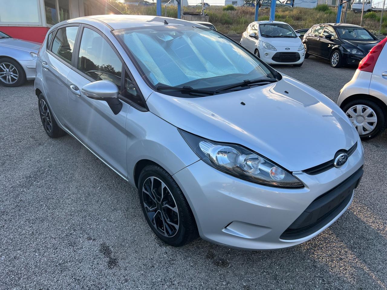 Ford Fiesta Ikon 1.6 TDCi 95CV 5 porte