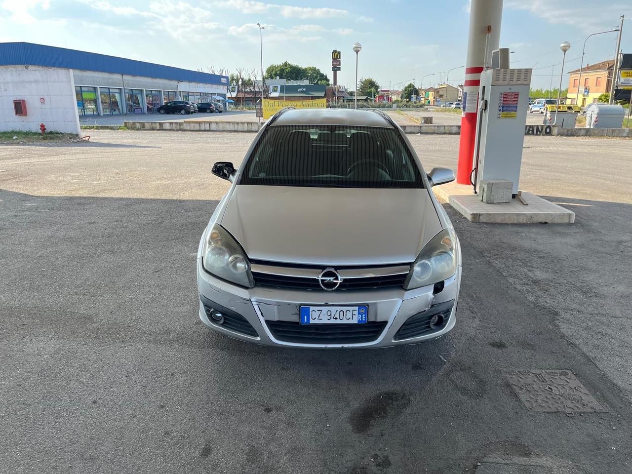Opel Astra 1.4 16V Twinport 5 porte Enjoy