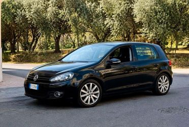Volkswagen Golf VI 1.6 TDI 5p. Highline 105CV XENON / TOUCH