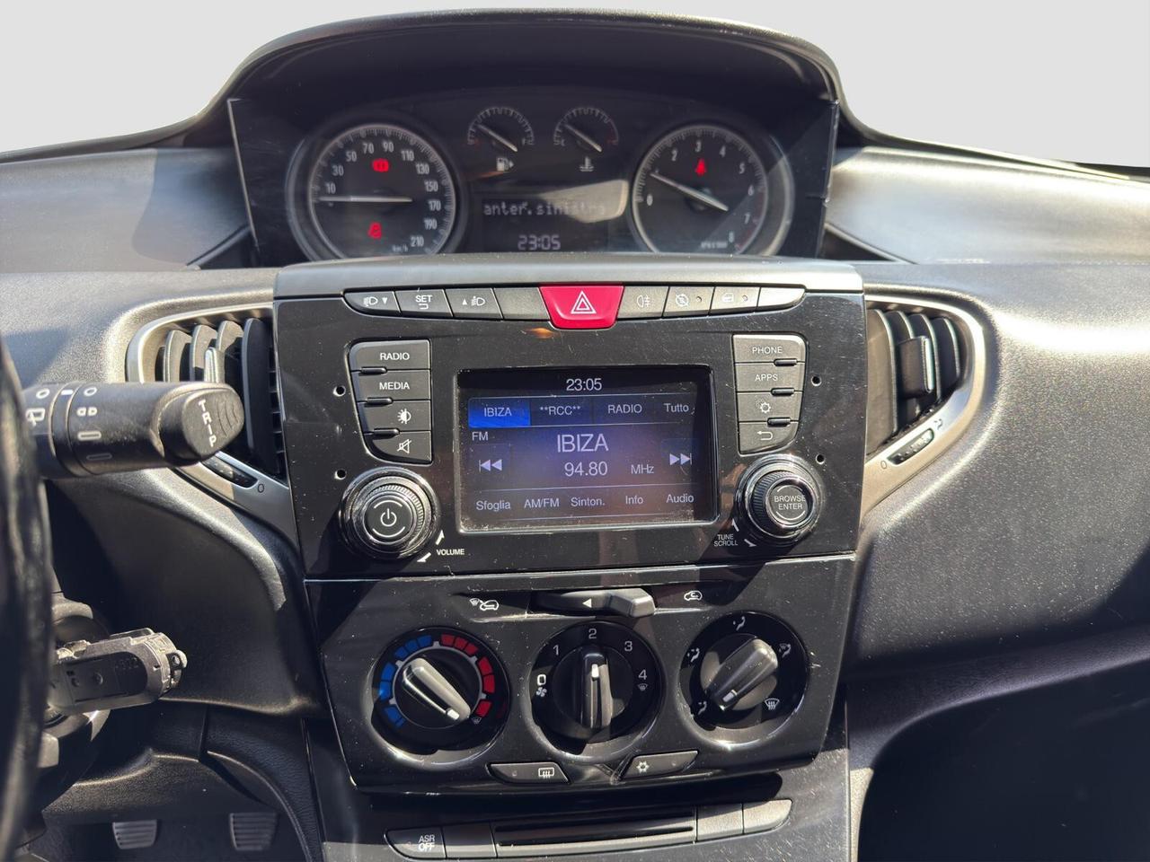 Lancia Ypsilon 1.2 69cv Gold 2019