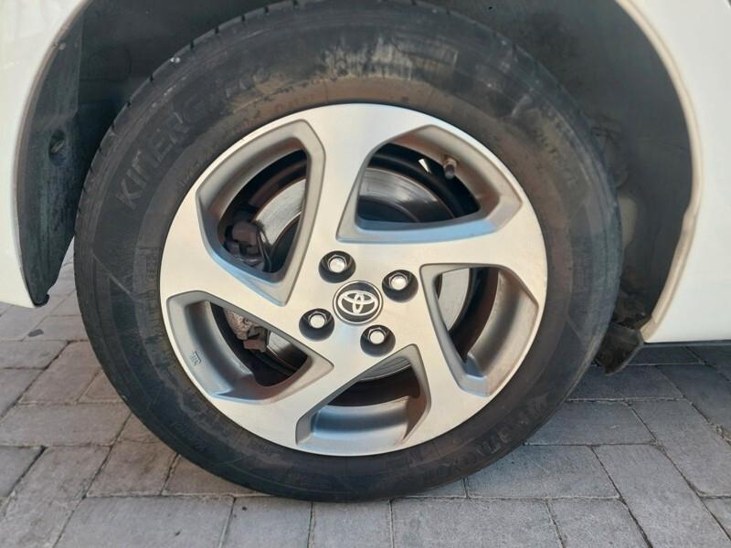 Toyota Yaris 1.5 Hybrid 5 porte Active