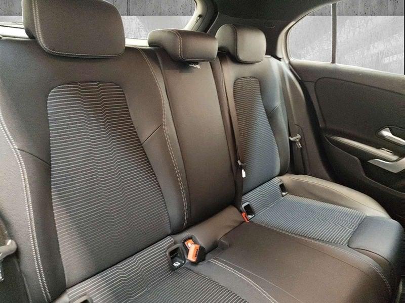 Mercedes-Benz Classe A A 180 d Sport auto