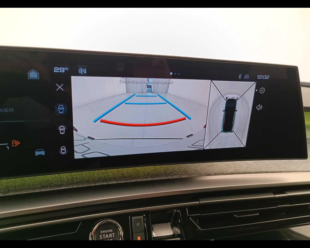 PEUGEOT Nuovo 5008 Hybrid 136 e-DCS6 GT