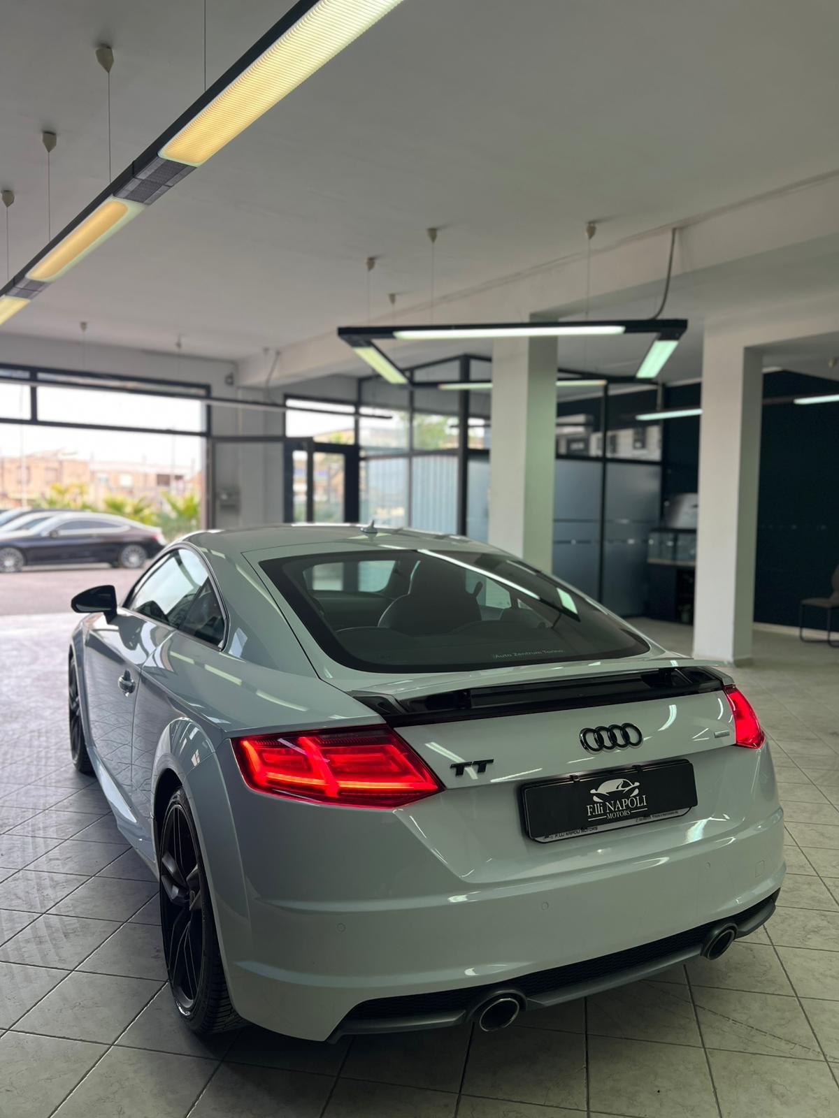 Audi TT Coupé 2.0 TDI ultra S line
