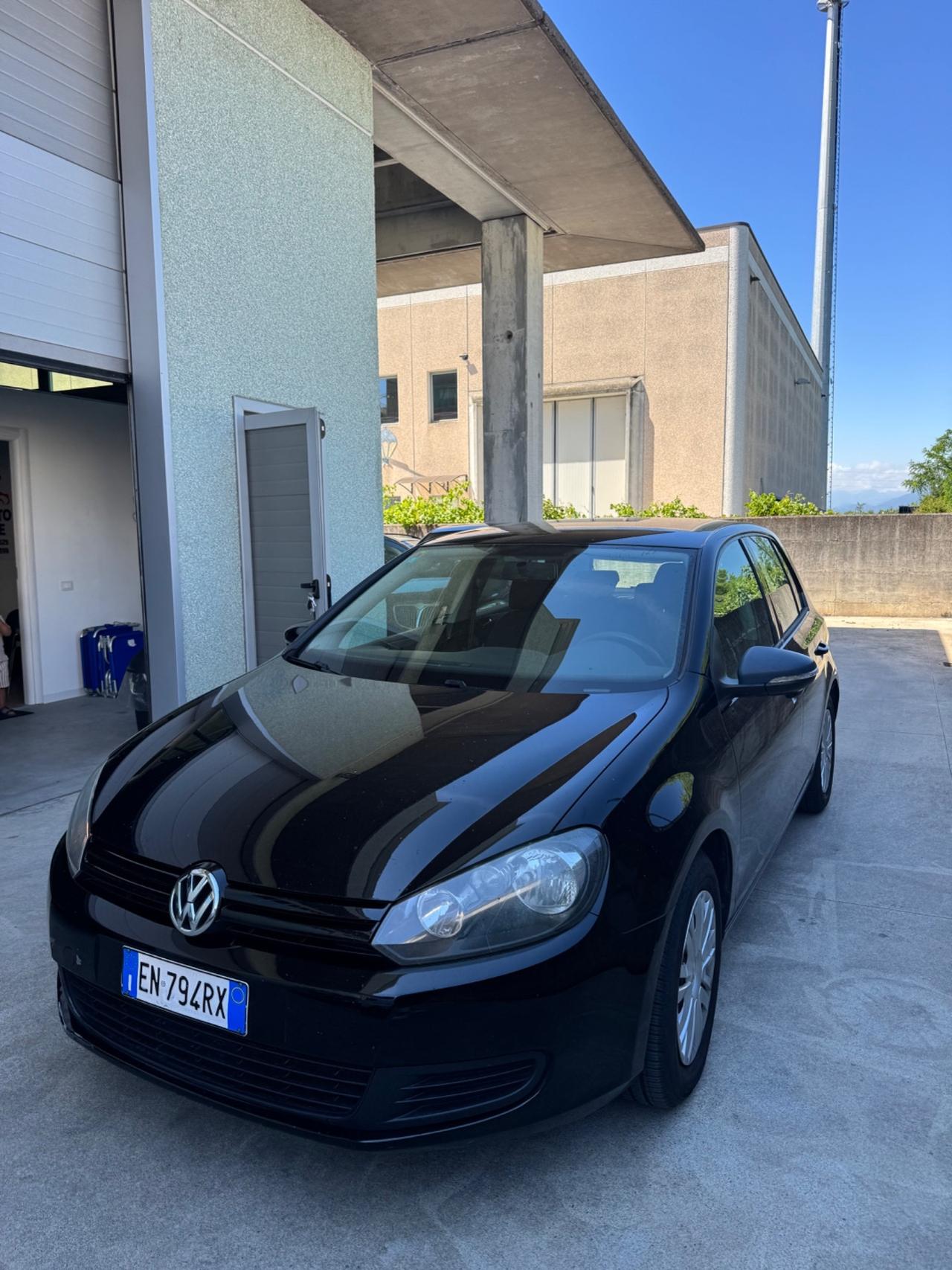 Volkswagen Golf 1.6 TDI DPF 5p. Highline