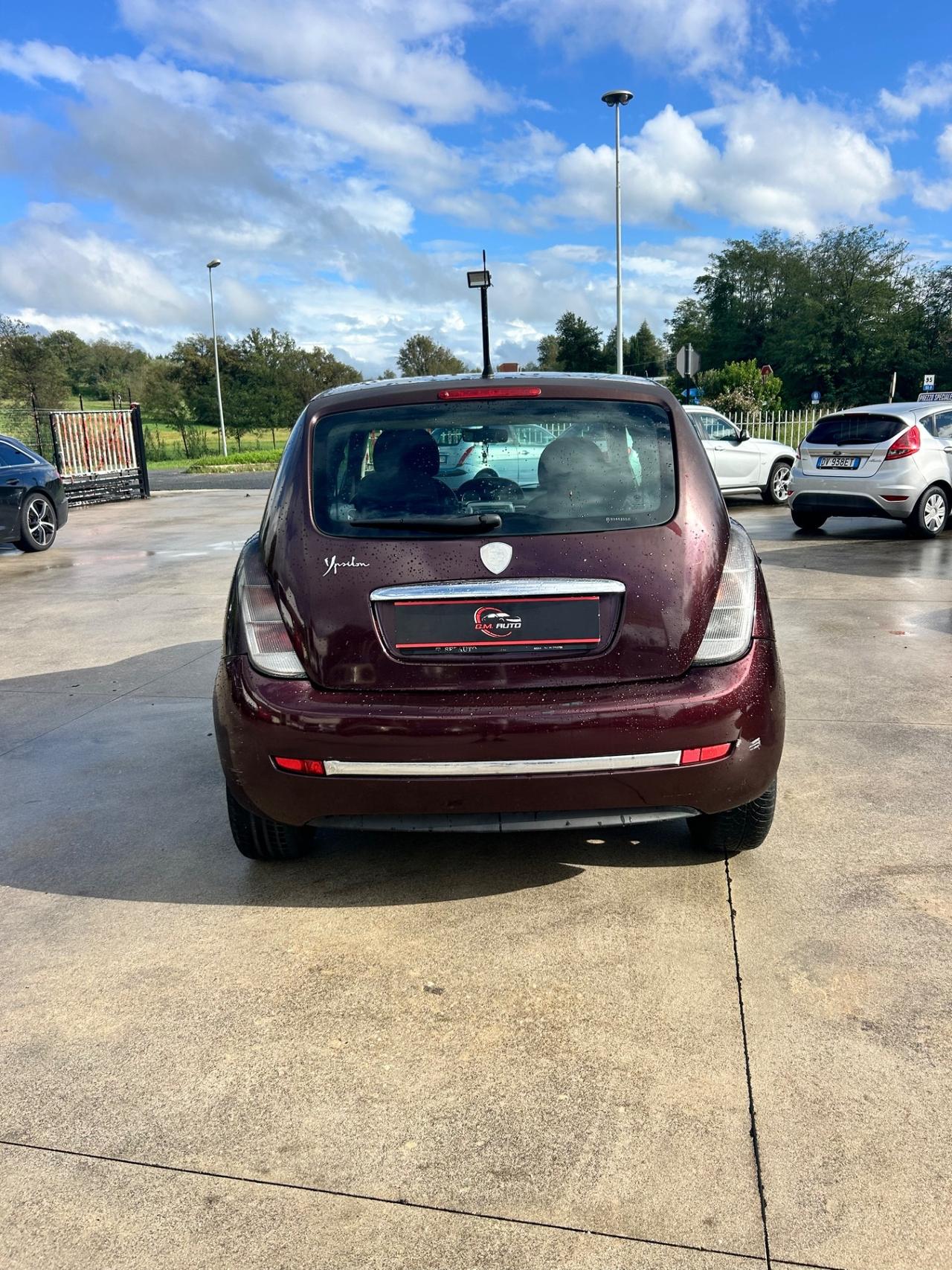 Lancia Ypsilon 1.2 Argento