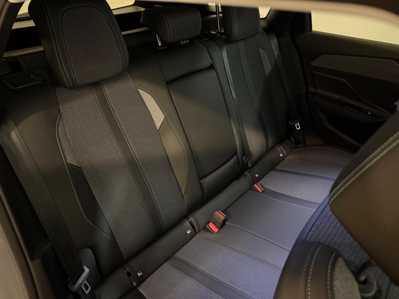 Peugeot 308 BlueHDi 130 S&S EAT8 SW Allure Pack