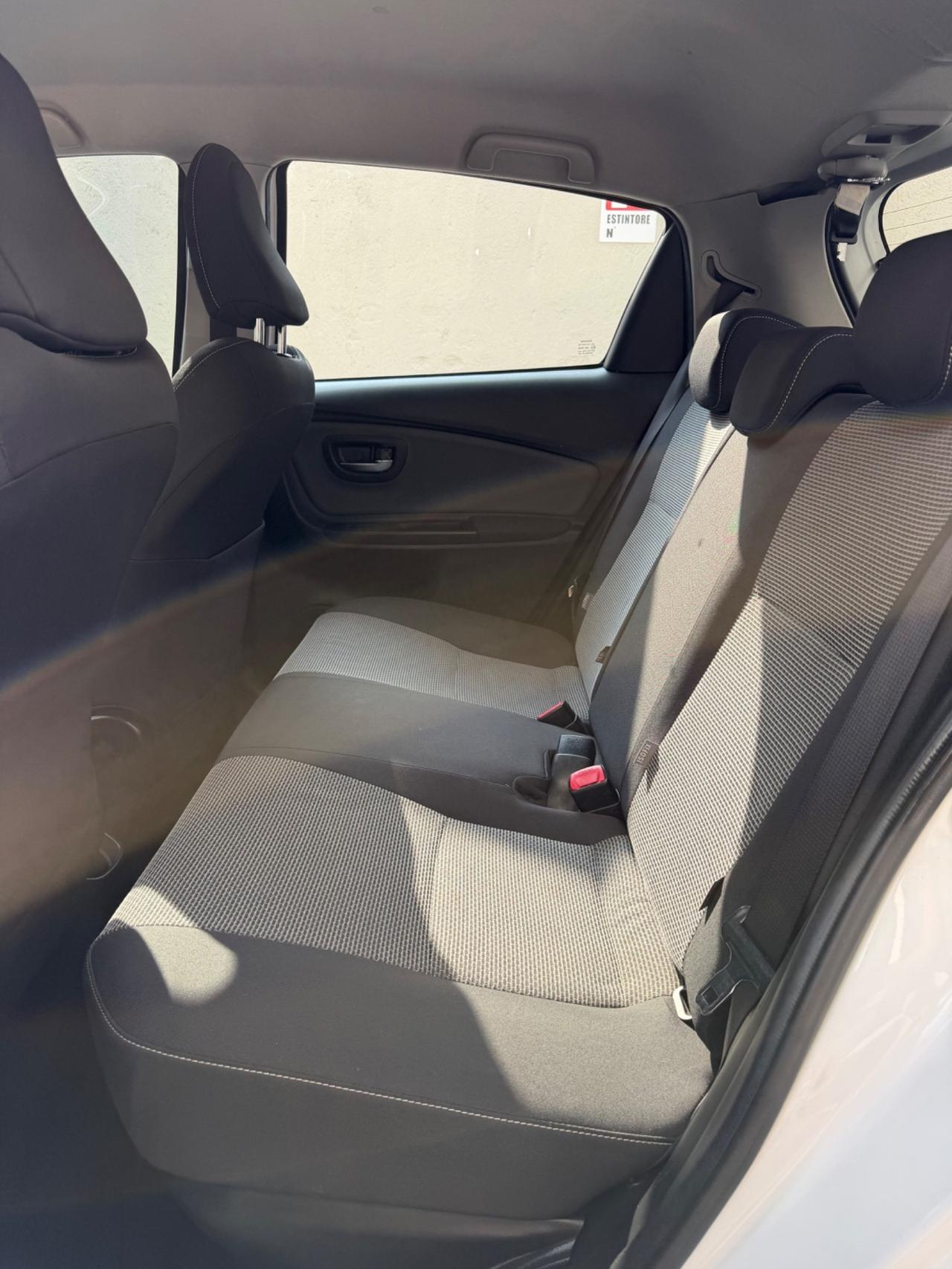 Toyota Yaris 1.5 Hybrid Neopatentati Euro 6