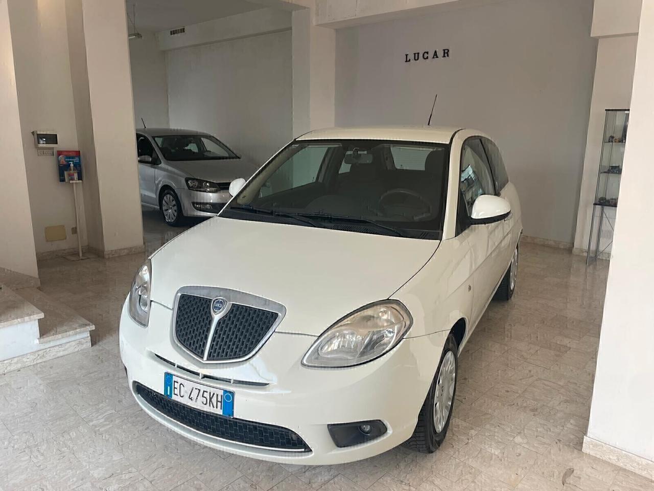 LANCIA YPSILON 1.2 60 CV "DA NEOPATENTATI"