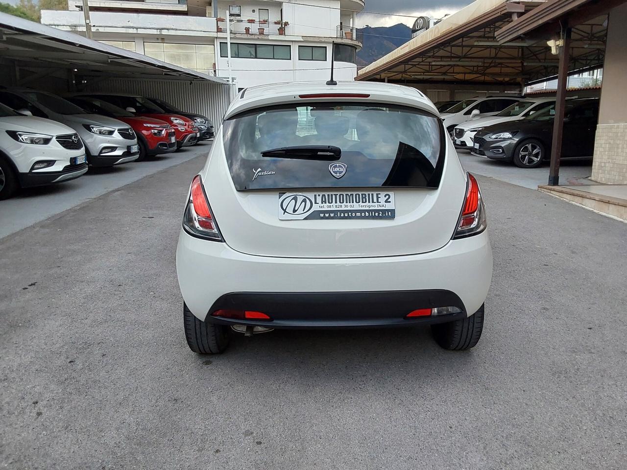 Lancia Ypsilon 1.2 69 CV Elefantino Blu